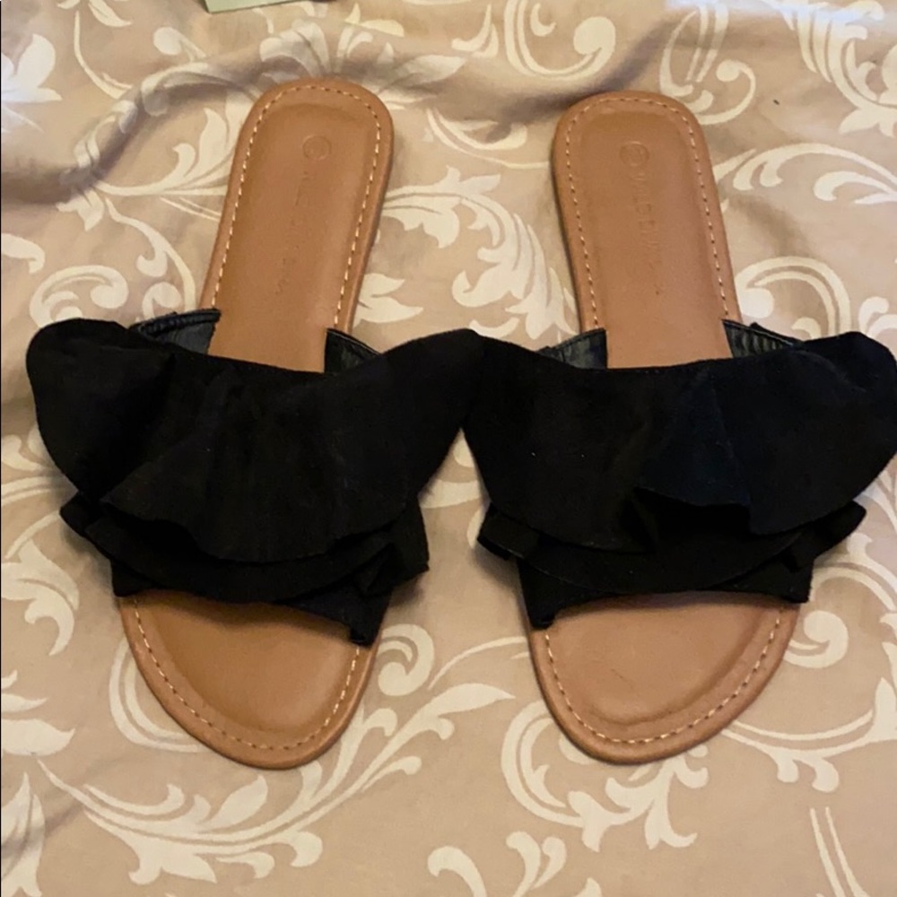 Wild Diva Black Slide Sandals